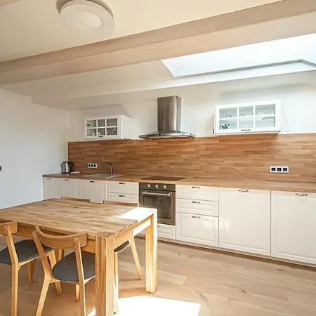 Spacious 3 Bdr In Old Town * Вільнюс