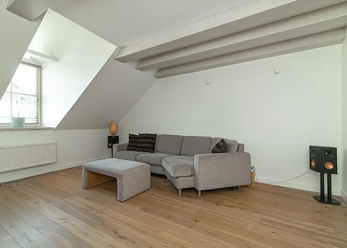 Spacious 3 Bdr In Old Town * Vilnius