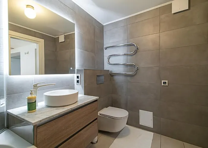 Spacious 3 Bdr In Old Town Апартаменты Вильнюс