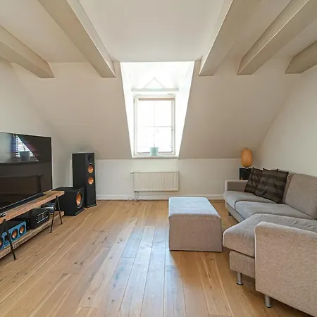 Spacious 3 Bdr In Old Town Апартаменты Вильнюс